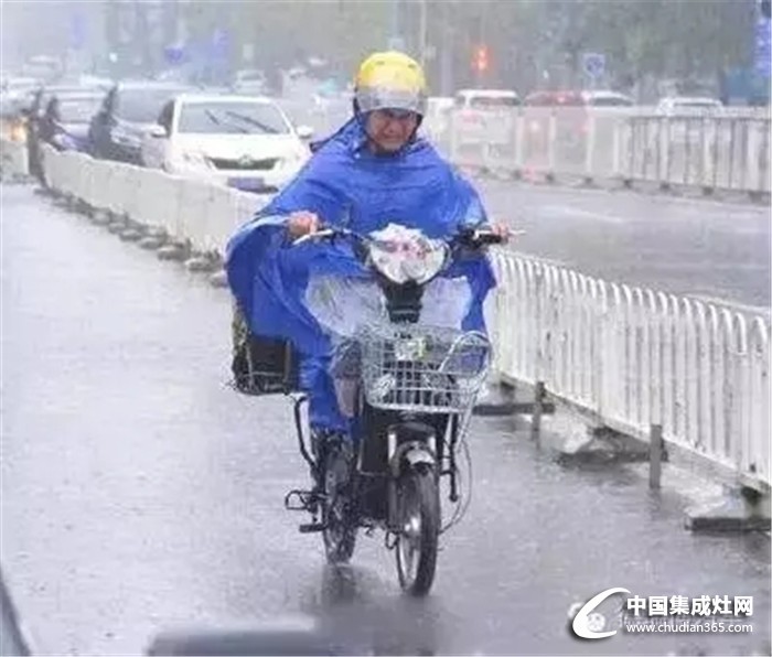 優(yōu)格：酷暑暴雨天，你的一份外賣是如何送到的？