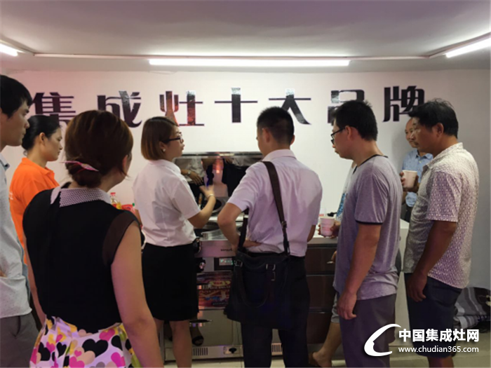 邦的集成灶贛州專賣店隆重開業(yè)，開啟新篇章