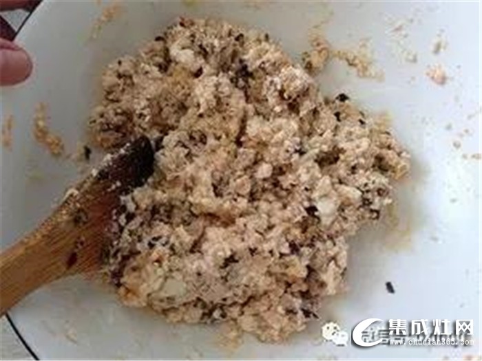 你會(huì)做蒸豆腐圓子么？柏信集成灶來(lái)教學(xué)啦！